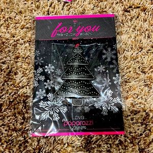 Paparazzi Accessories 2017 Christmas Ornament Never Opened